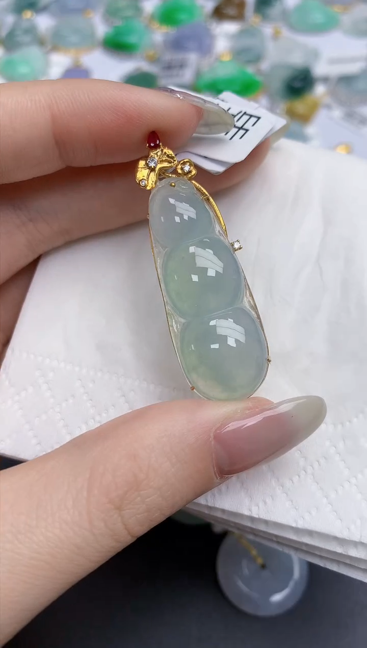 【闪购商品】翡翠颈饰18K金镶嵌天然缅甸翡翠A货