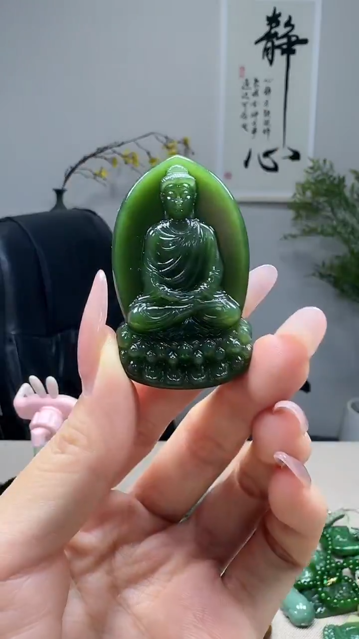 未镶嵌和田玉挂件1