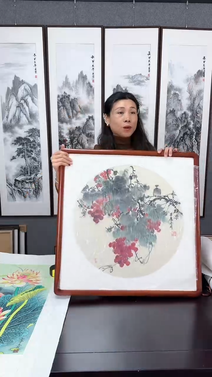 【闪购商品】国画葡萄实木装裱