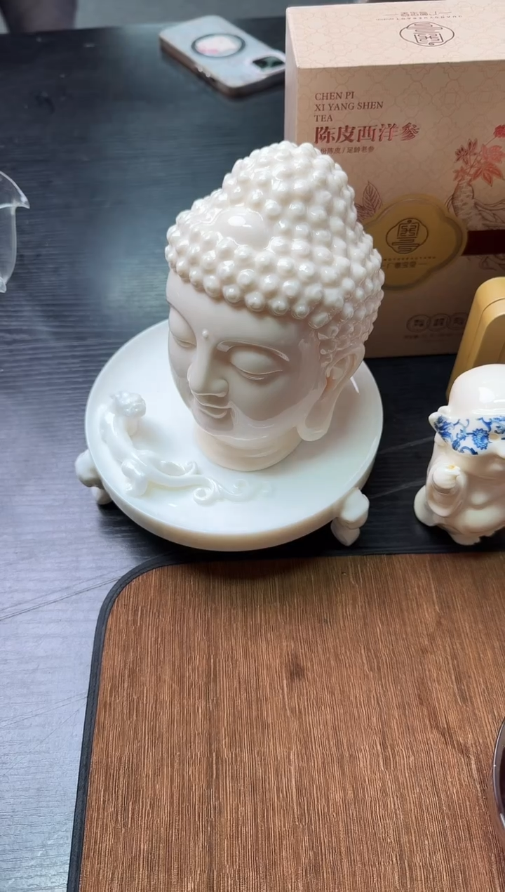 *用***万白瓷佛像预售-----