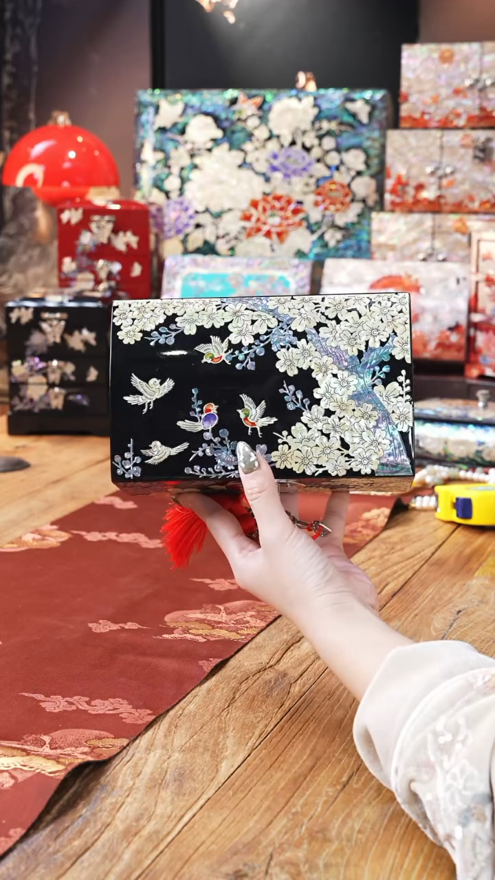 【闪购商品】瓷片豆包的星耀家