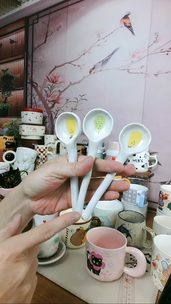 陶【福利品】三个勺子