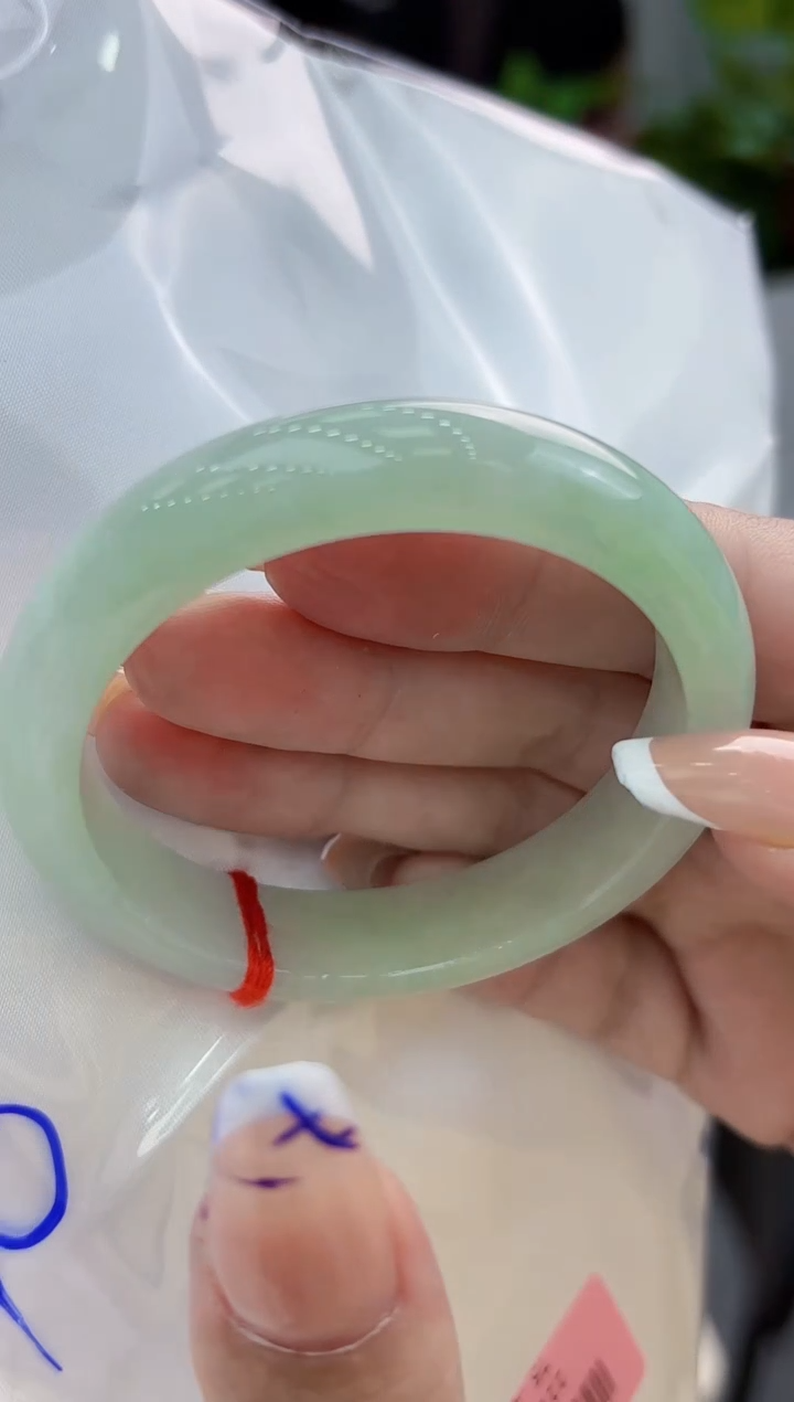 【闪购商品】翡翠手镯未镶嵌翡翠手镯