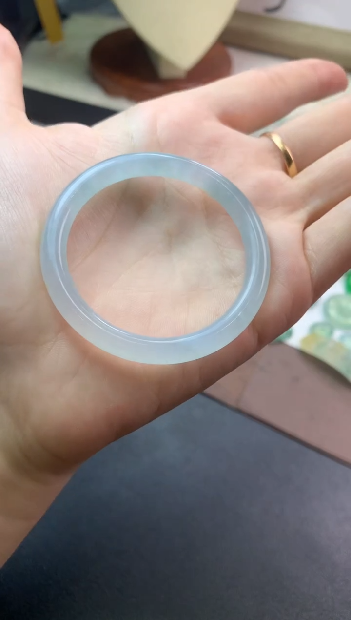 未镶嵌定制翡翠毛货