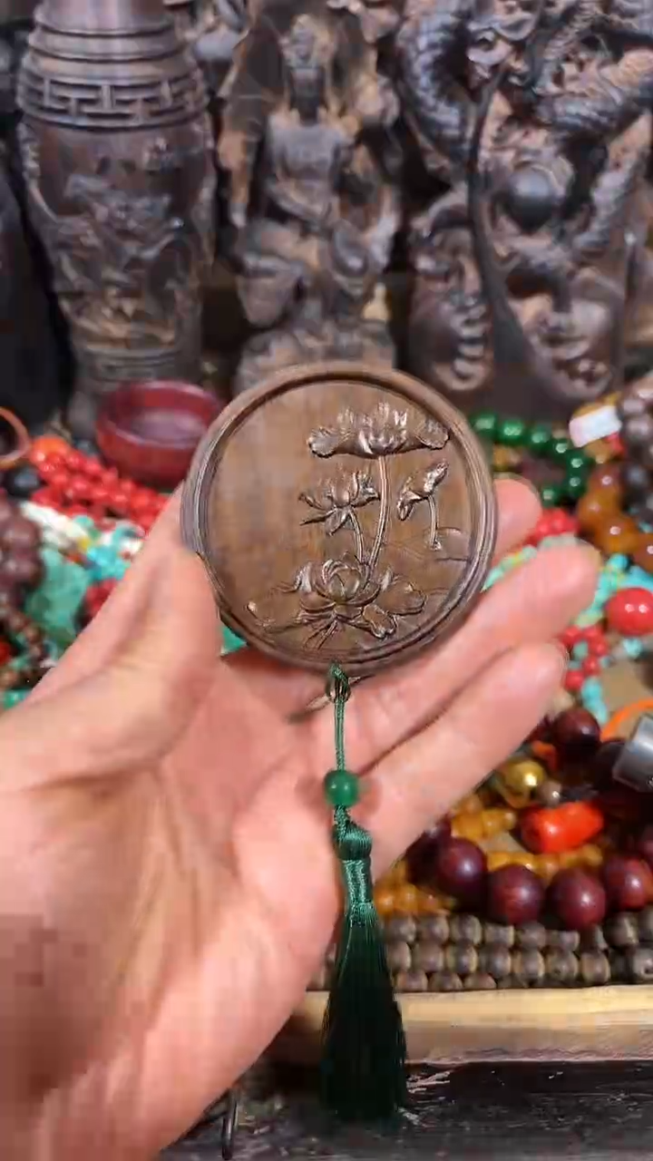 【闪购商品】织绣如图所示闪购链接