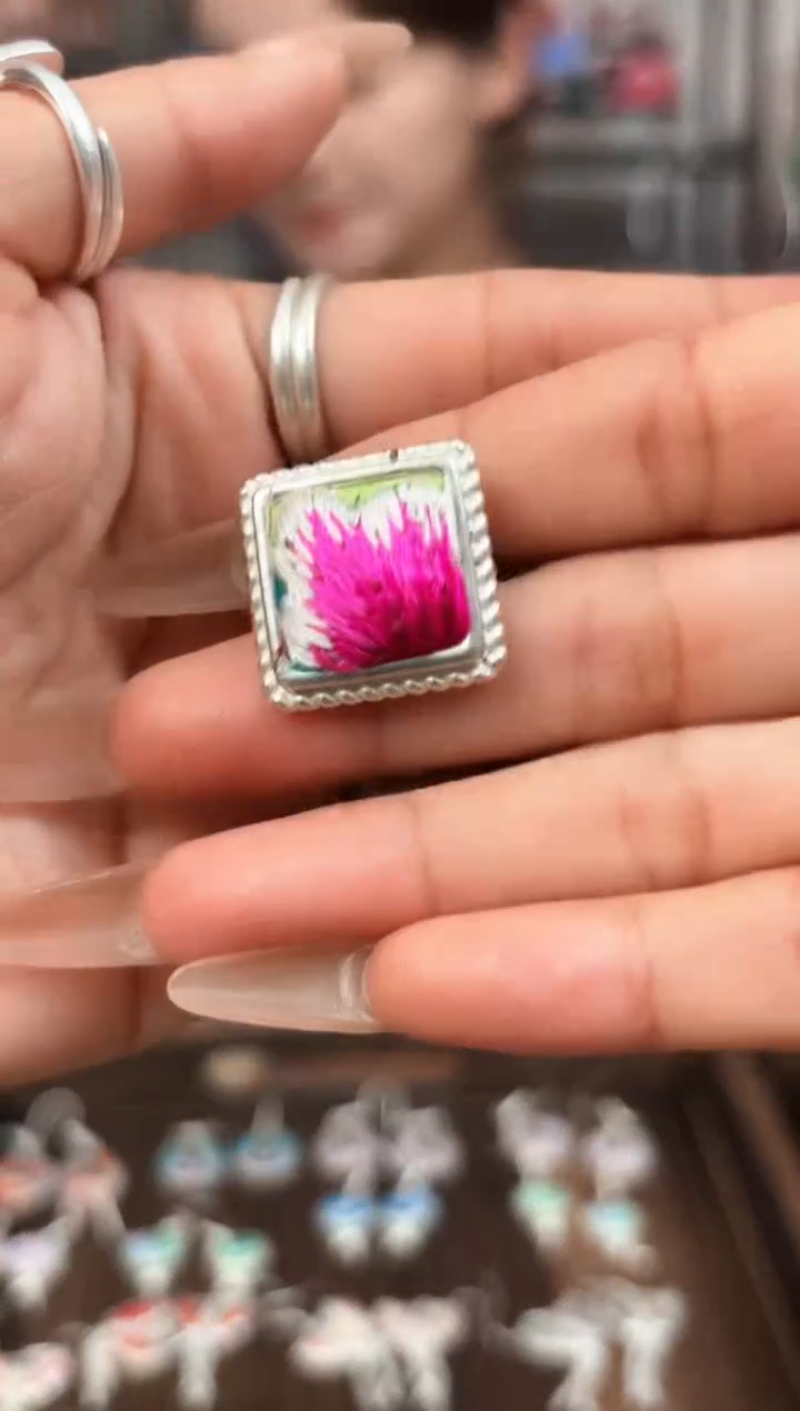 【闪购商品】织绣艺枝独秀手工饰品385