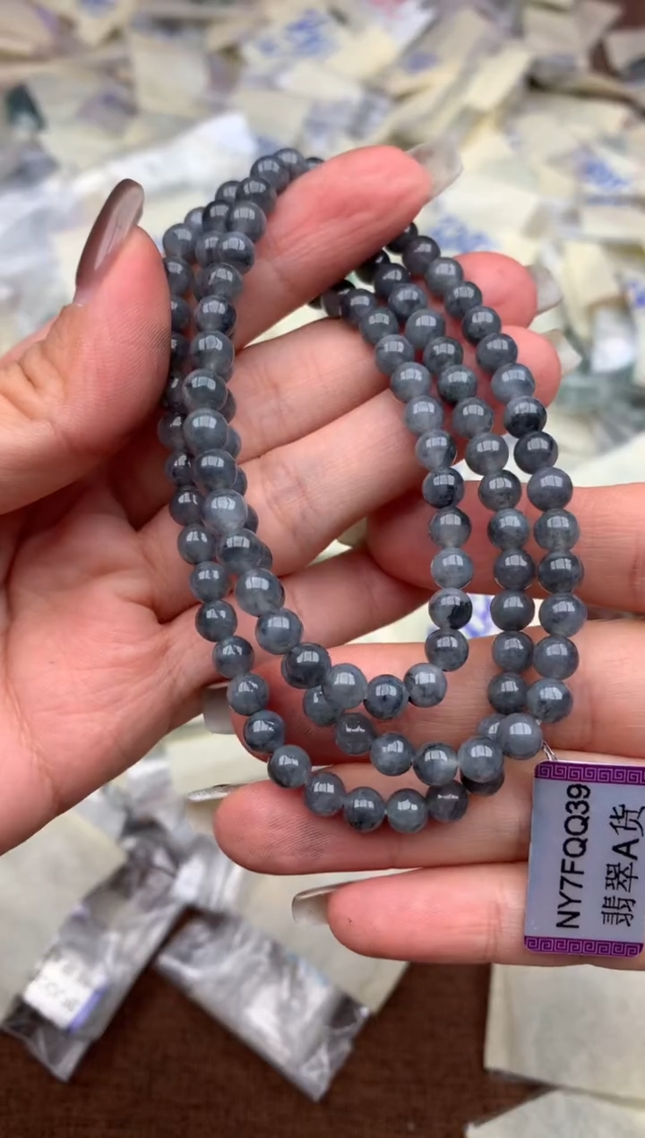 未镶嵌挂件翡翠一