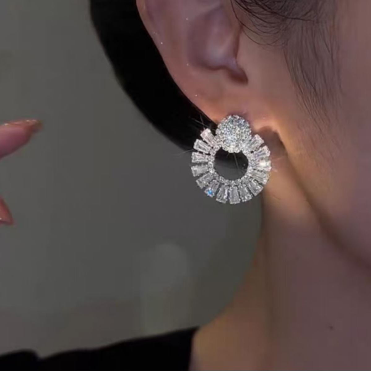 铜合金耳饰 气质轻奢时尚百搭复古小众精致素款耳环PT0466