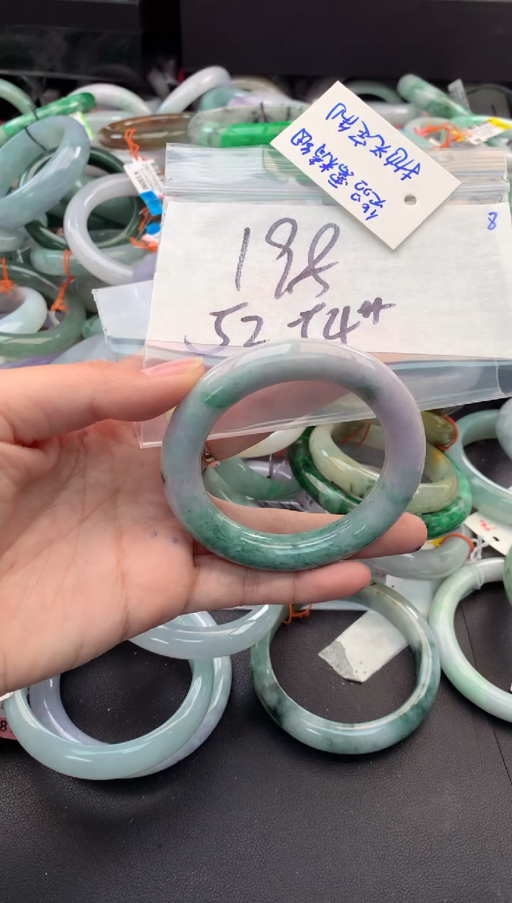 【闪购商品】定制翡翠未镶嵌毛货需精细抛光+多人