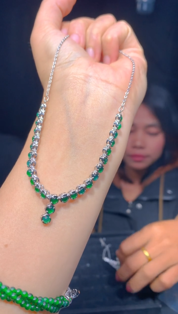 【闪购商品】定制翡翠未镶嵌157多样性发货（发其一）