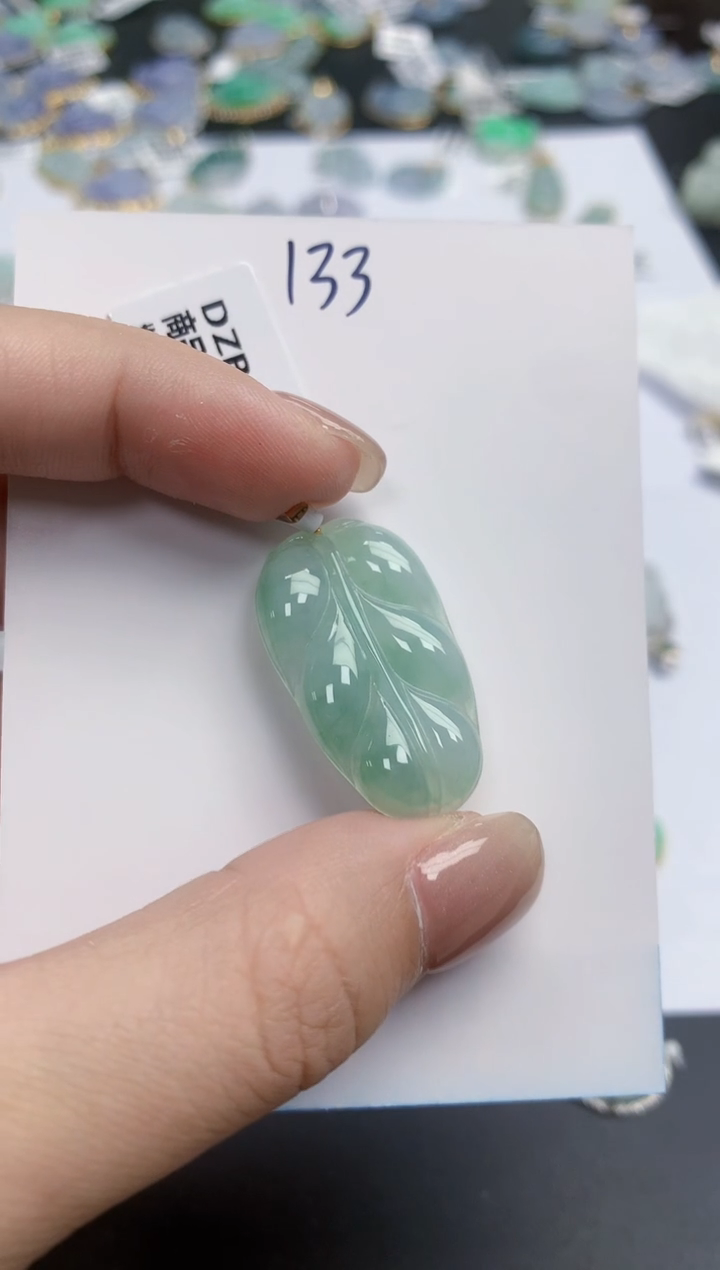 【闪购商品】翡翠颈饰18K金镶嵌天然缅甸翡翠A货