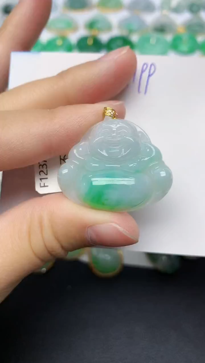颈饰18K金镶嵌翡翠天然缅甸A货翡翠百元以上9元证书费自理