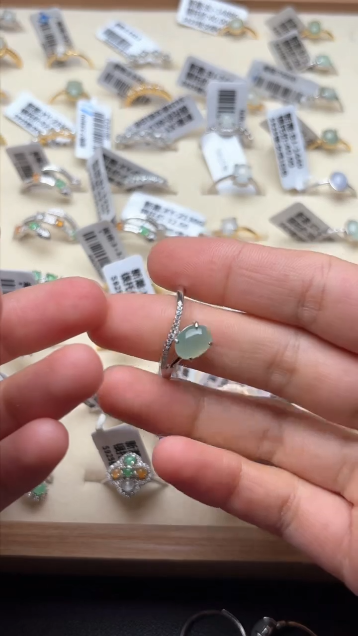 【闪购商品】翡翠戒指银S925镶嵌缅甸A货翡翠S925银镶嵌