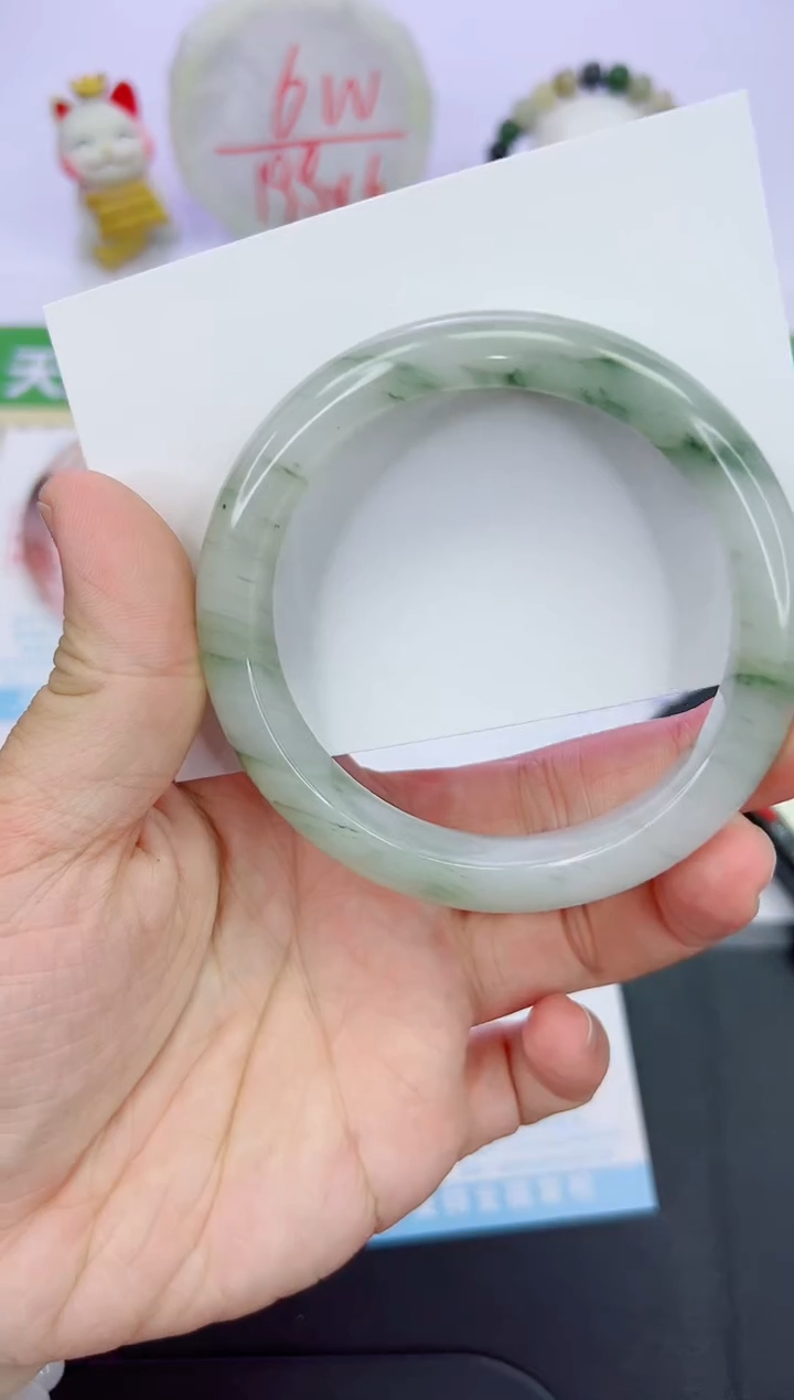 【闪购商品】石英质玉手镯未镶嵌946-60.2