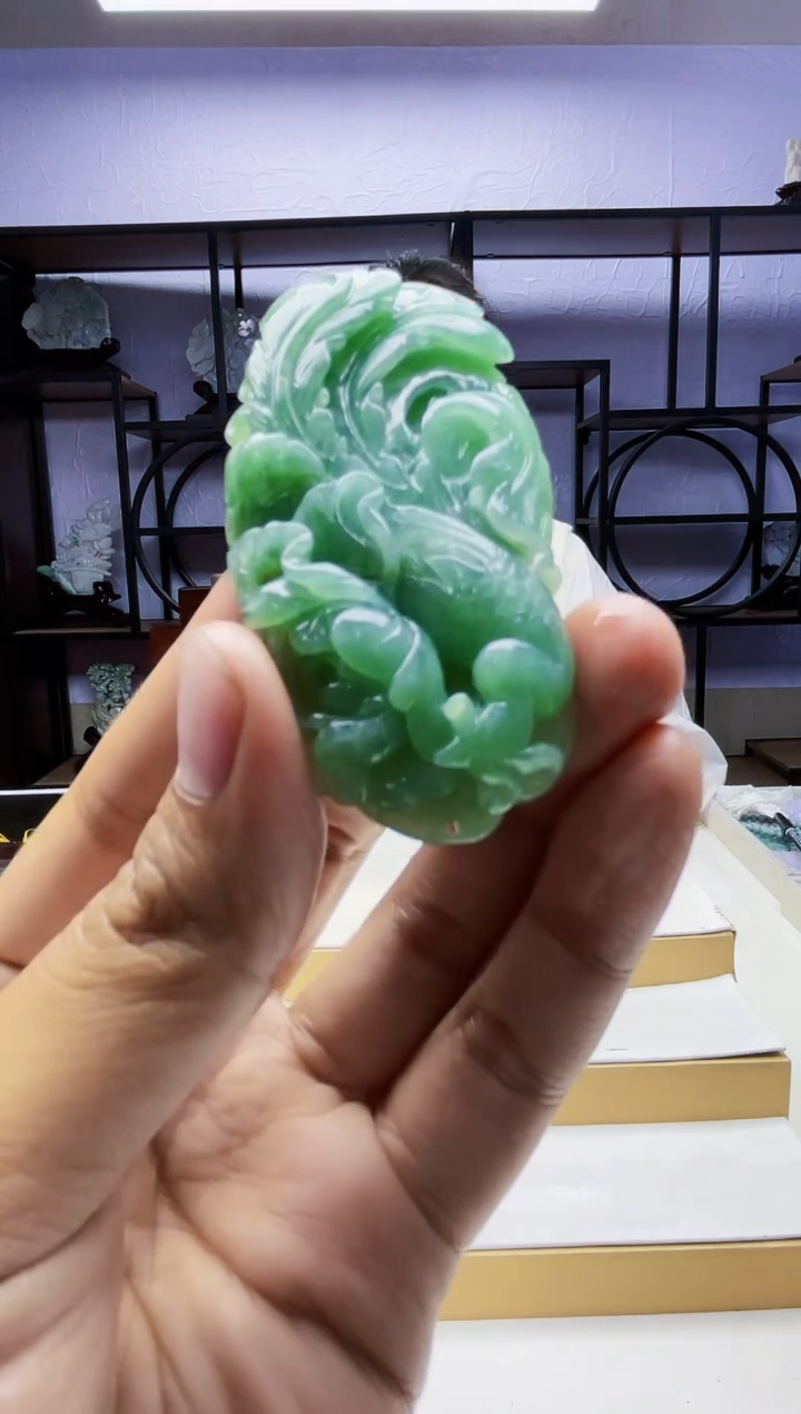 【闪购商品】定制翡翠未镶嵌毛货03040011