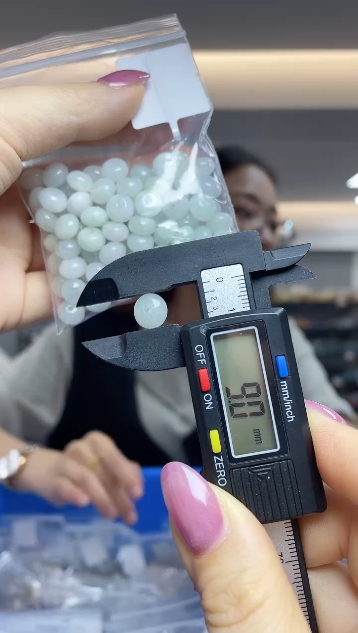 翡翠裸石（多样性发一件）拍一发三