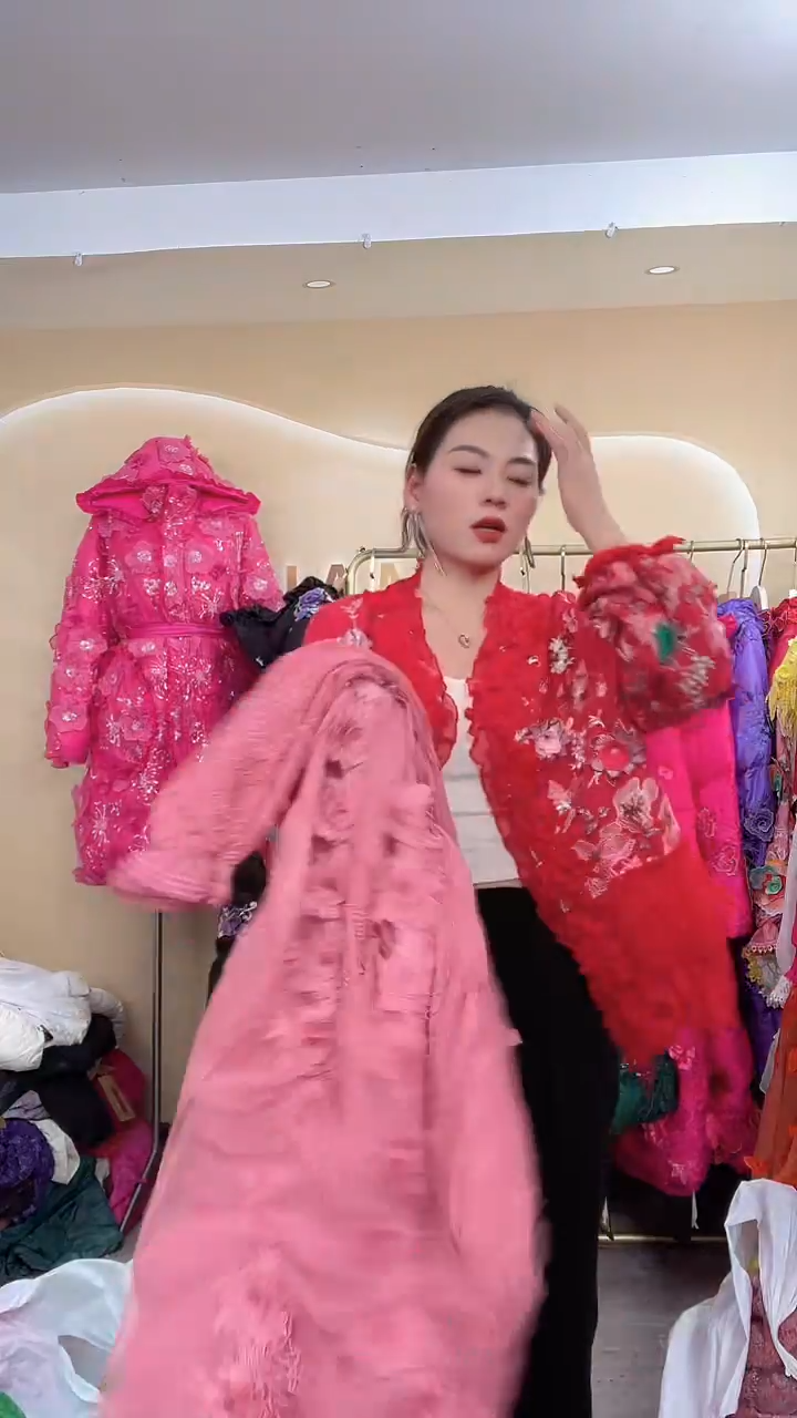 常规款199粉色连衣裙