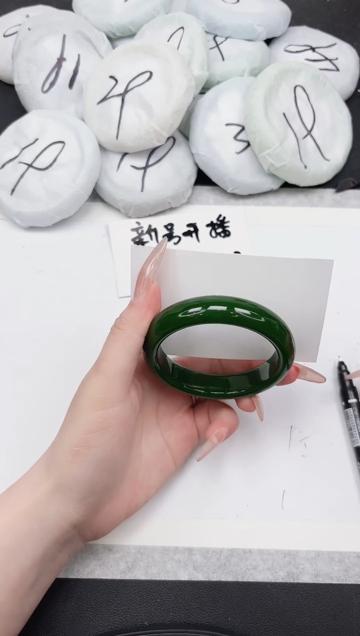 女款东凌手镯220-54