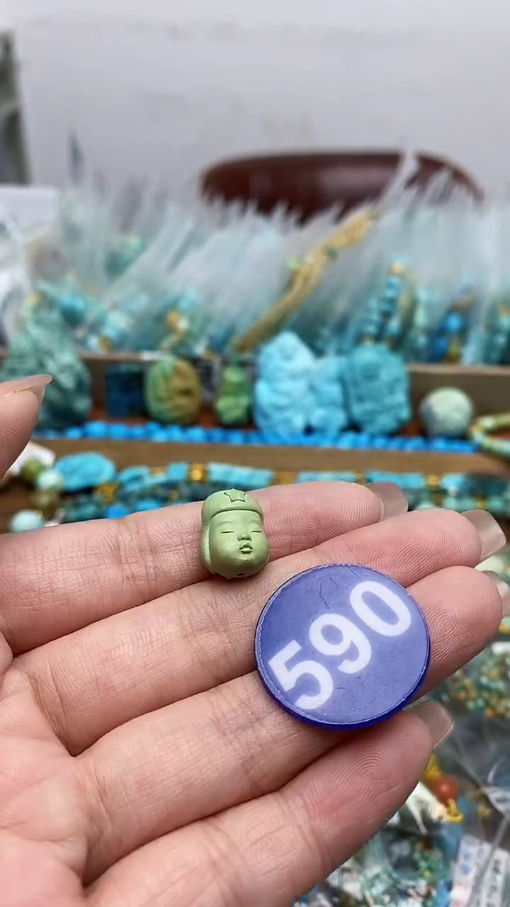 【闪购商品】绿松石未镶嵌雕刻件590