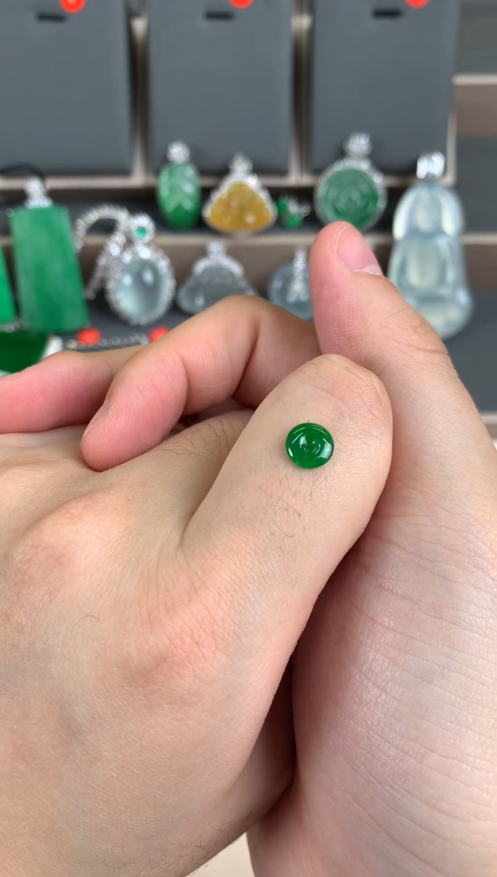 未镶嵌定制翡翠裸玉