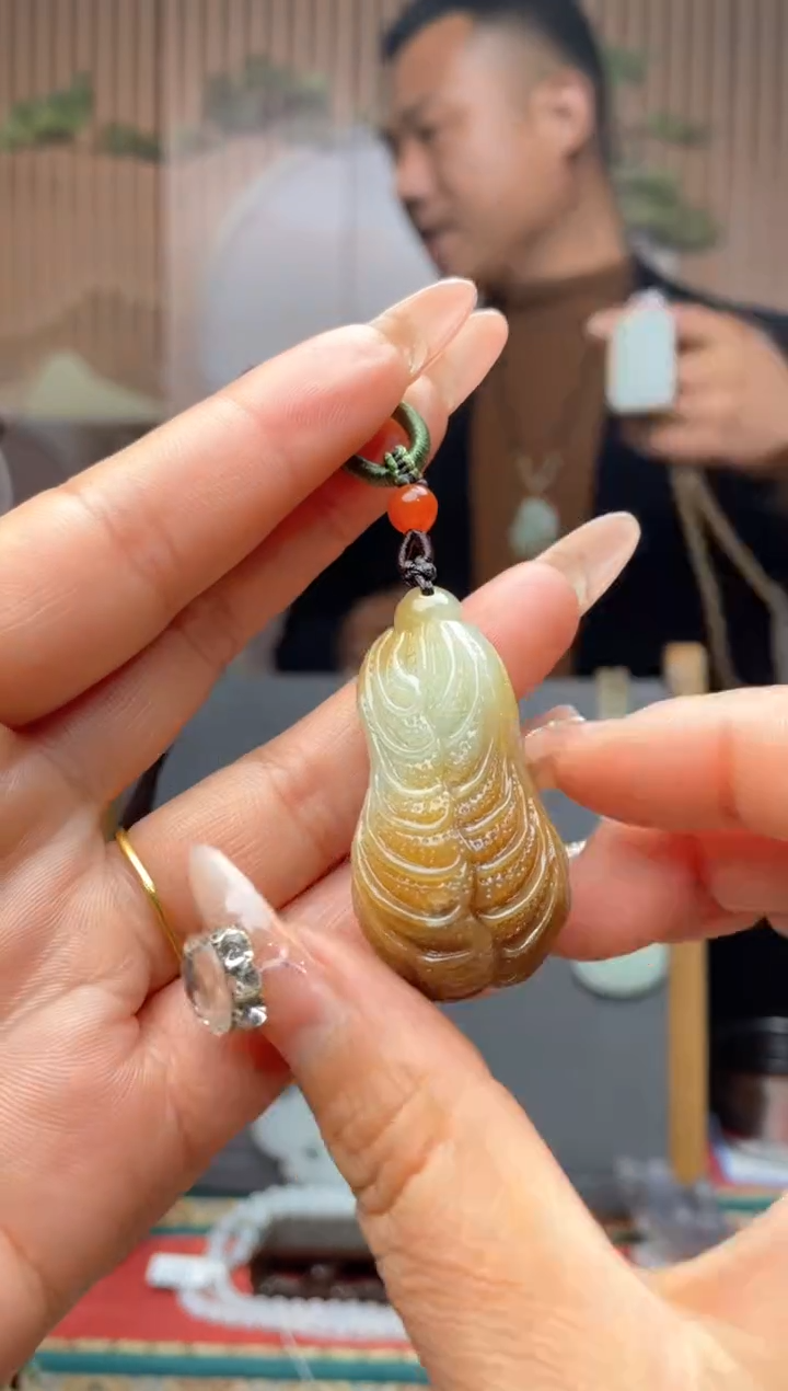 【闪购商品】和田玉颈饰未镶嵌一