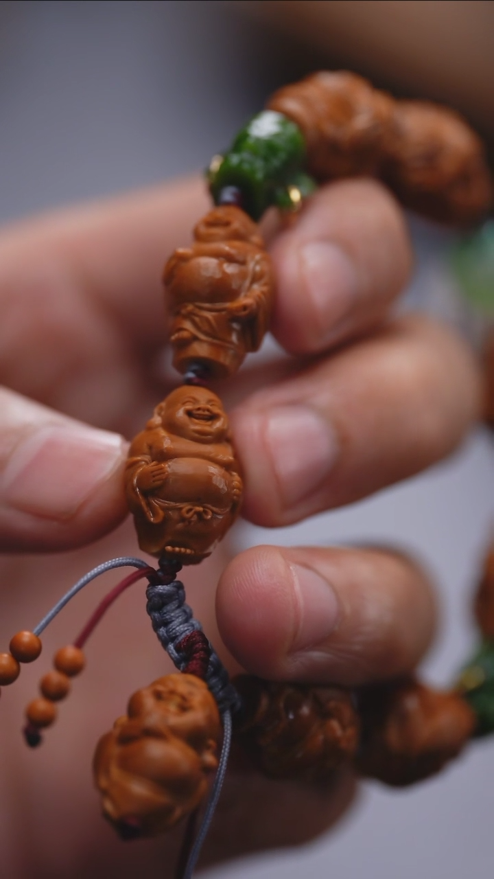 【闪购商品】橄榄核吊坠更厉害