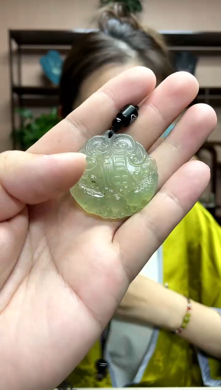 【闪购商品】岫玉未镶嵌手镯·