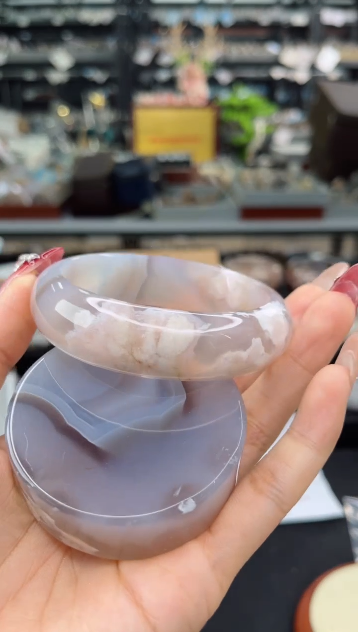 【闪购商品】石英质玉手镯未镶嵌61圈口（赠品镯心）1571737