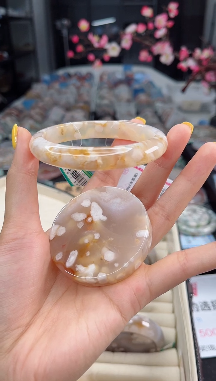 石英质玉未镶嵌手镯59圈口（赠送镯心）3379117