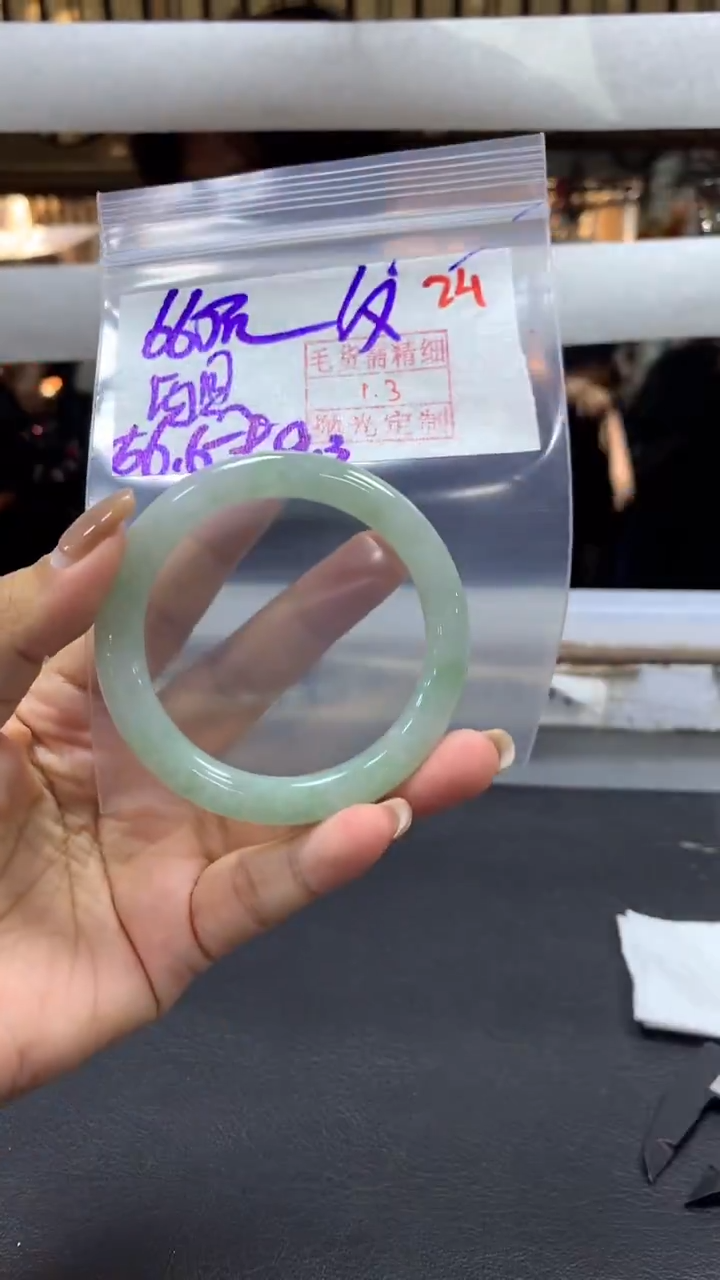 未镶嵌定制翡翠面*具毛货需精细抛光+拍一发一+24