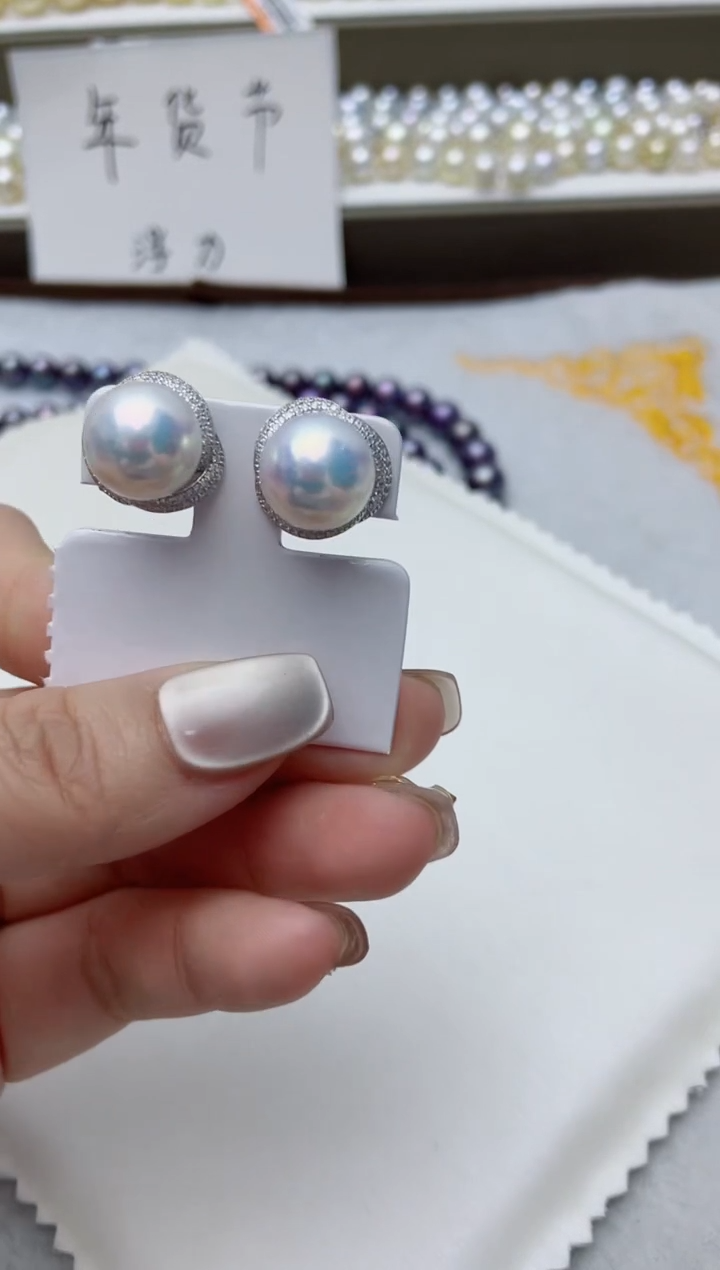 【闪购商品】淡水珍珠耳饰银S925镶嵌A9