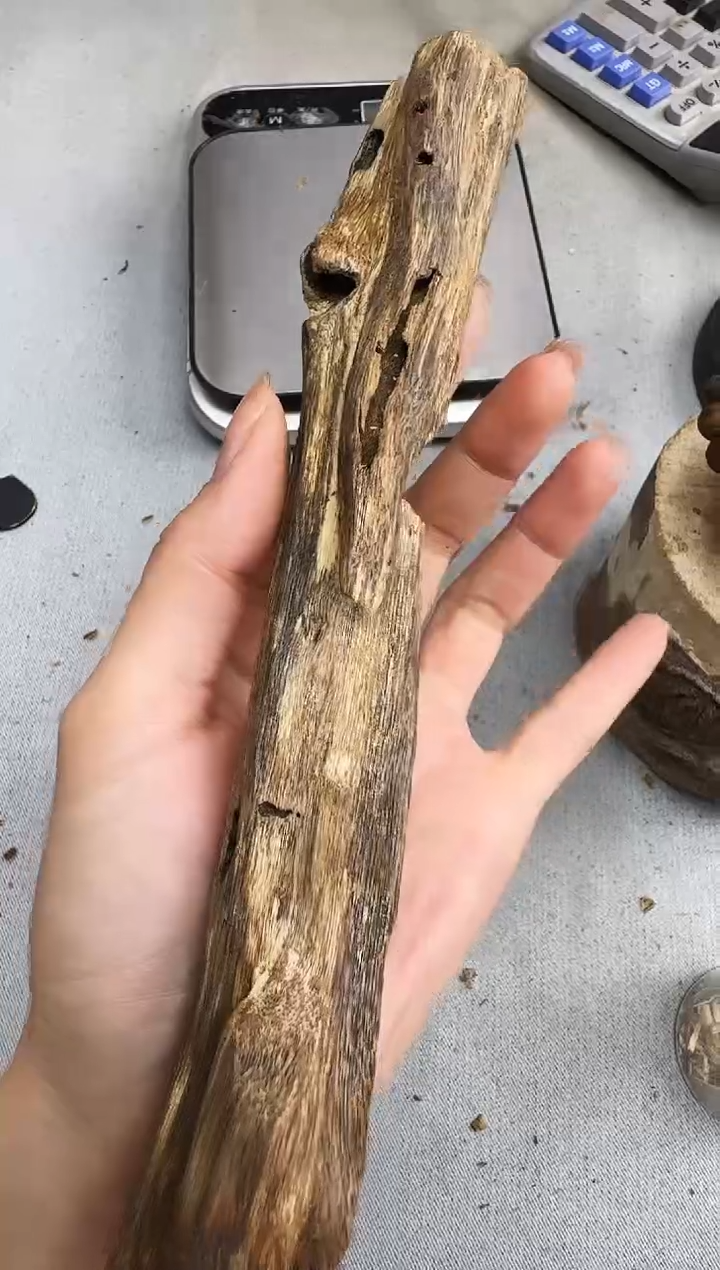 沉香沉香碎屑40.7克虫漏原材料静静沉香甄选多样性发一