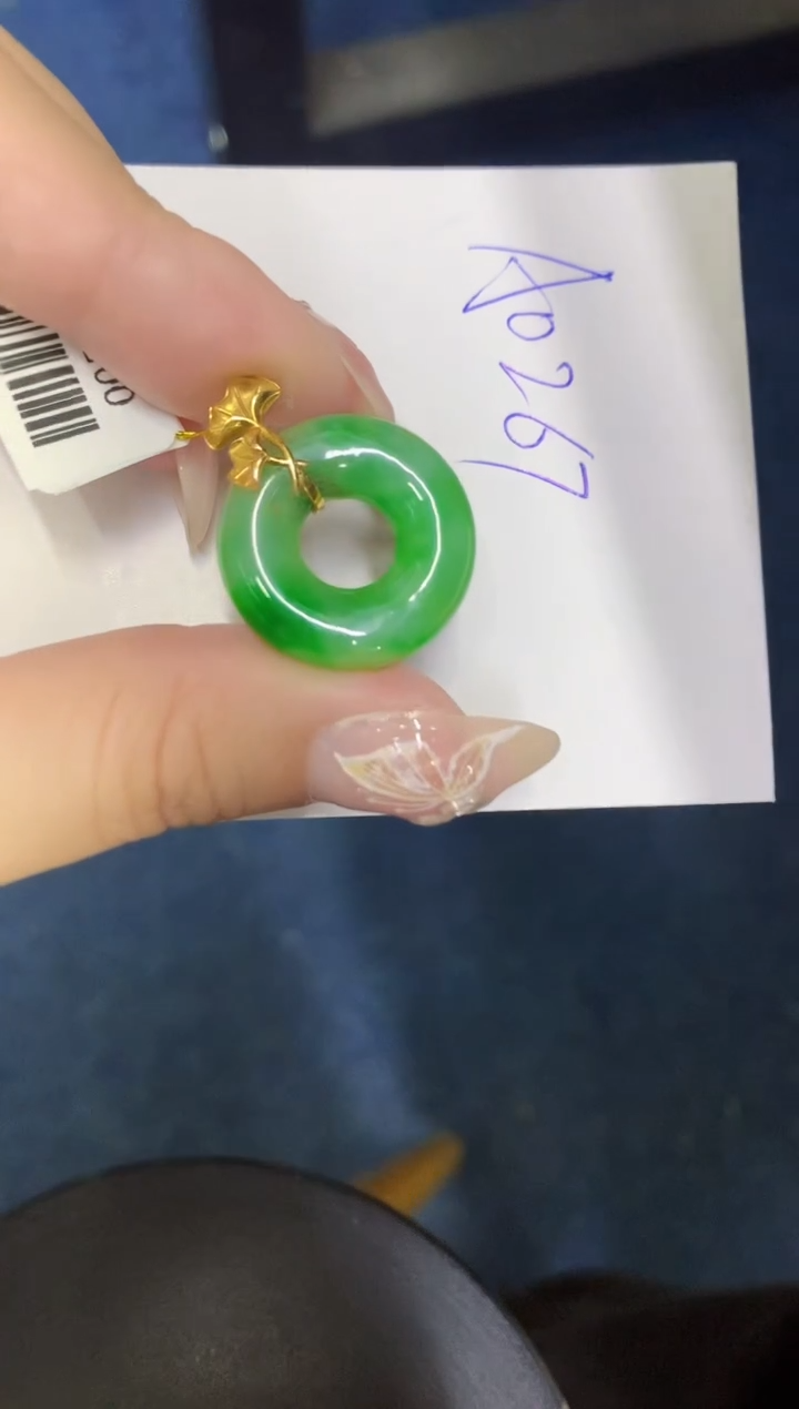 【闪购商品】翡翠颈饰18K金镶嵌00000000000