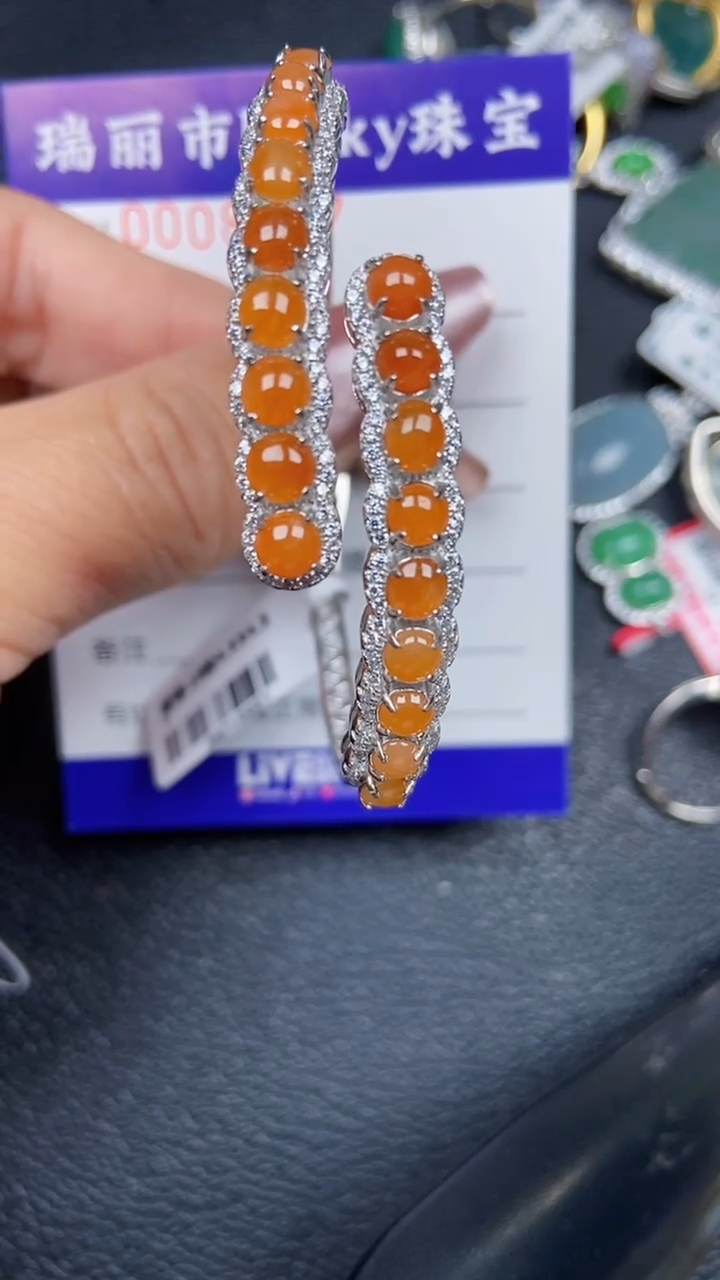 颈饰银S925镶嵌翡翠8607