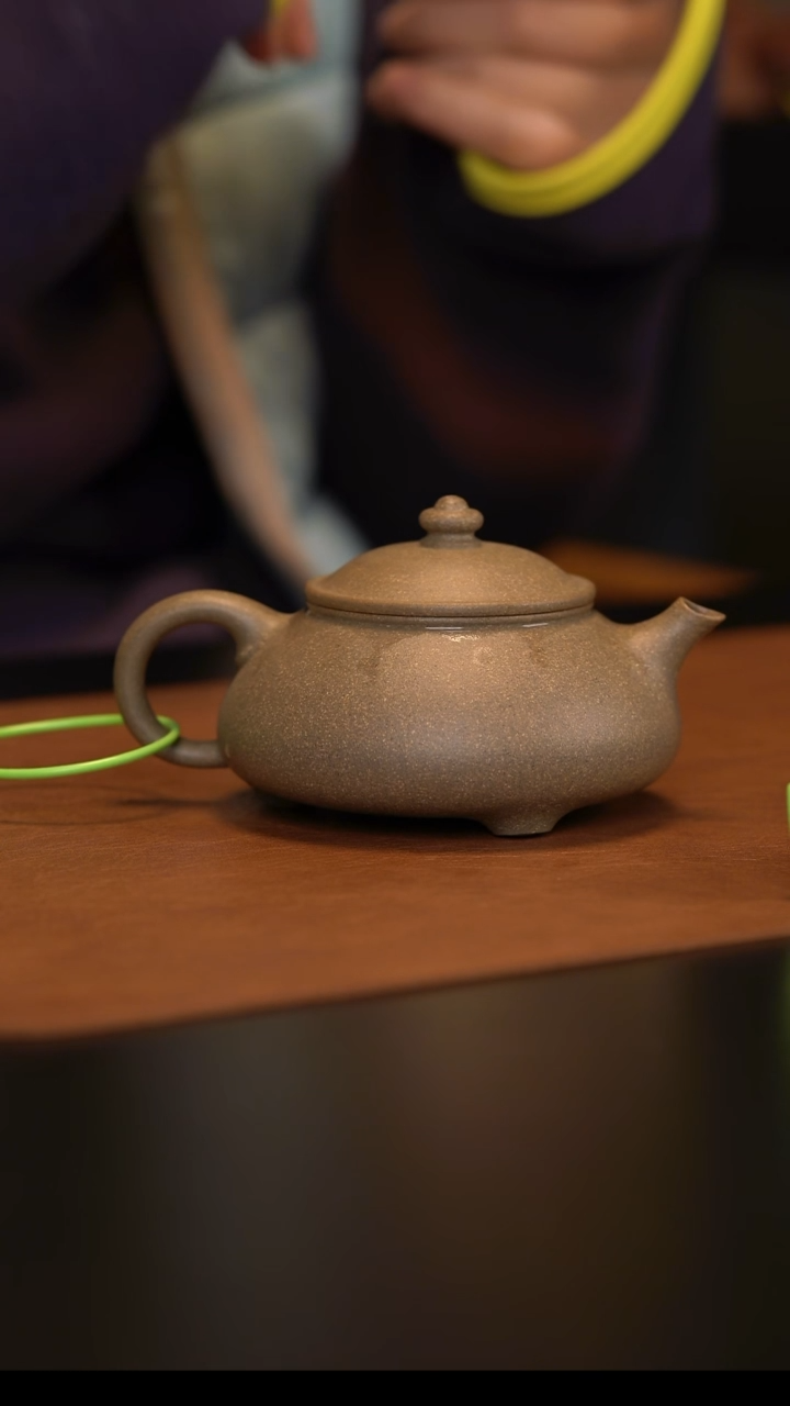 茶壶紫砂金***伽 宜兴原矿紫砂壶  