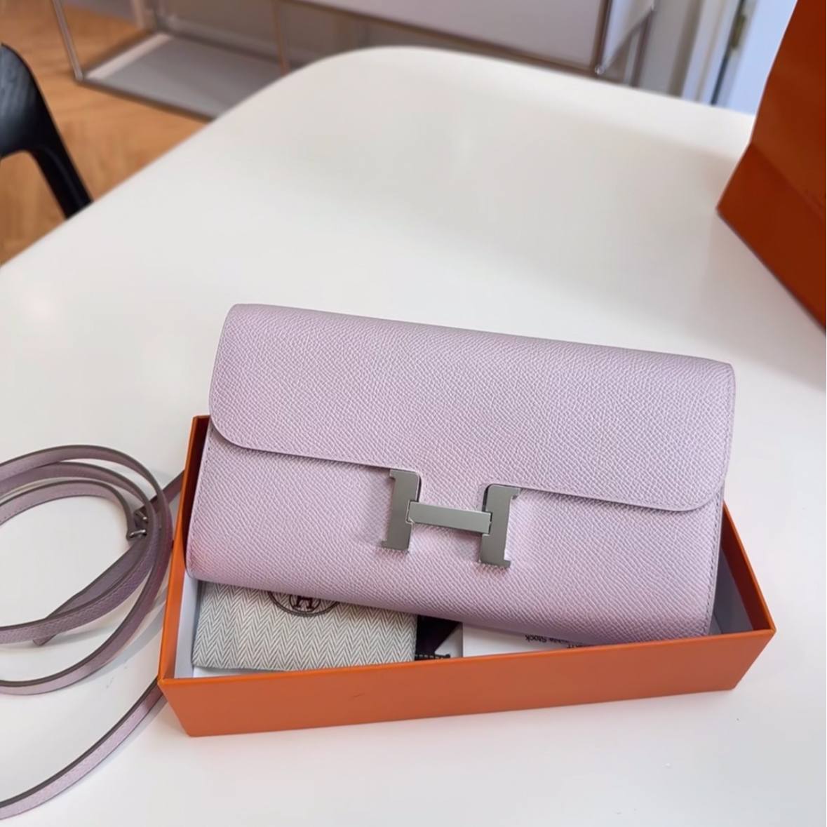 未使用 Hermes/爱马仕 小花6珊 康康 LONG TOGO 梦幻紫W刻 银扣包