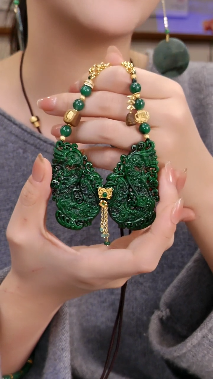 颈饰未镶嵌翡翠国风
