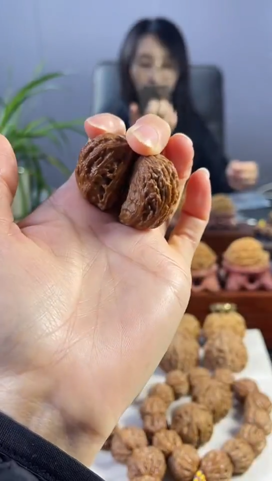 把件文玩核桃27号红皮半壁手捻