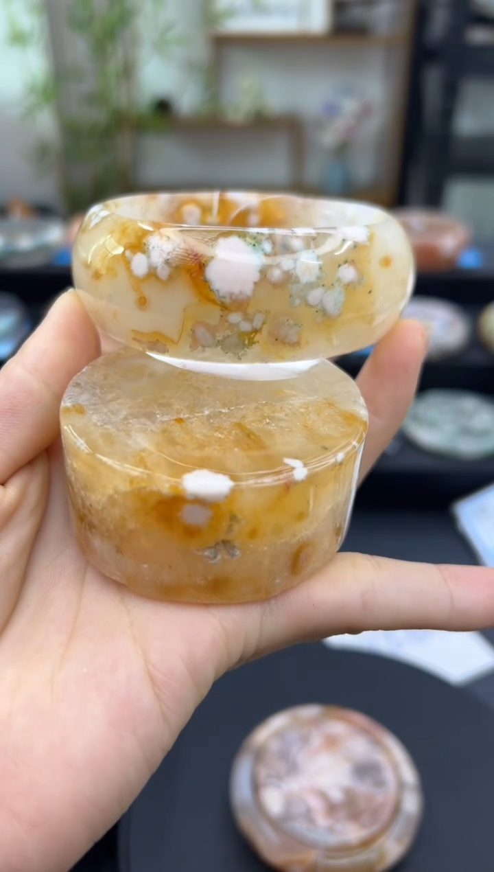 【闪购商品】石英质玉手镯未镶嵌C117(61圈赠送镯心)