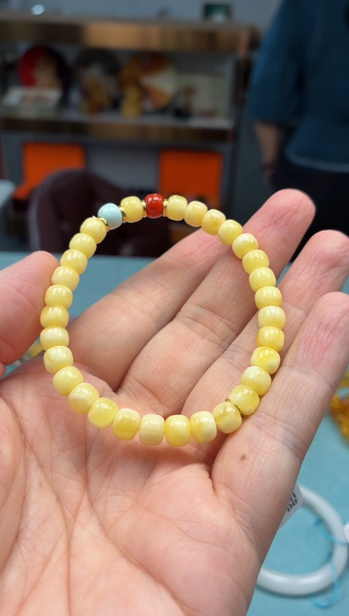 未镶嵌琥珀手串6m+手串