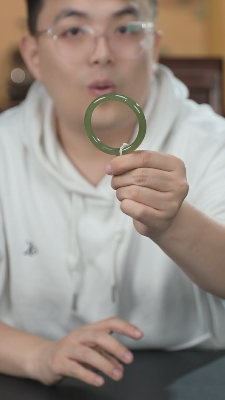 【闪购商品】和田玉手镯未镶嵌125号圈口53+