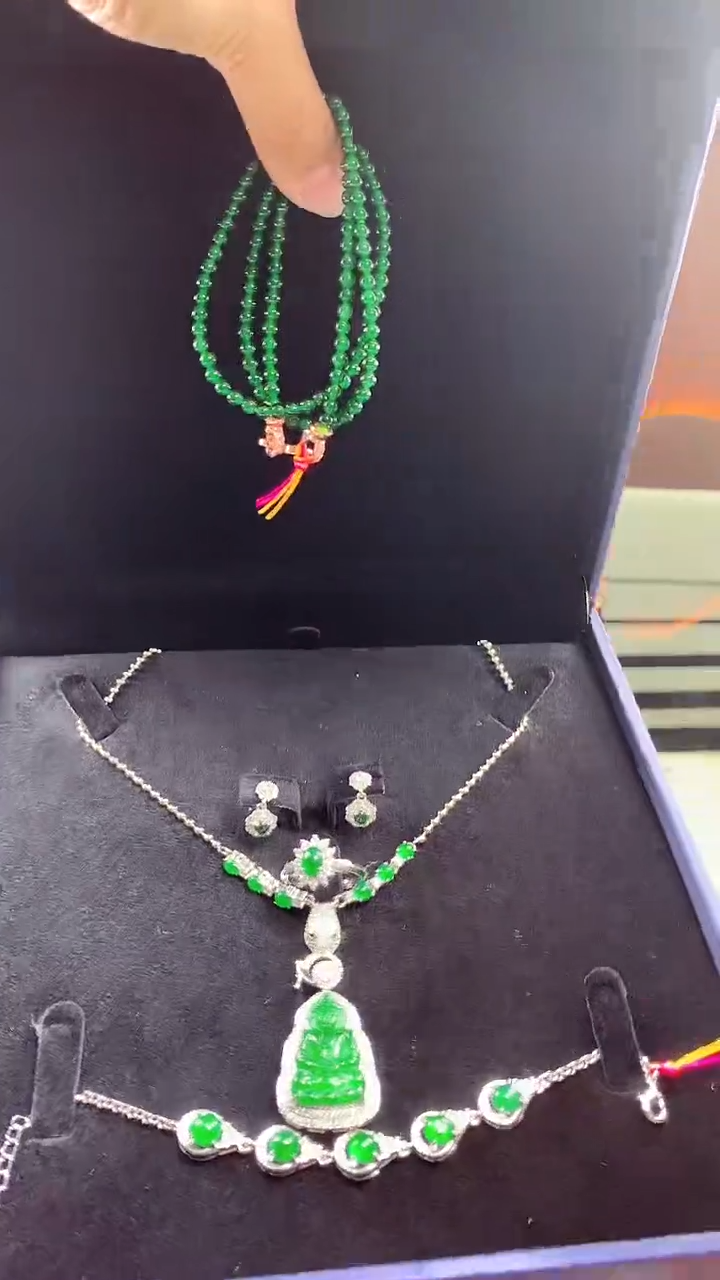 未镶嵌定制翡翠定制翡翠（拍一发一）