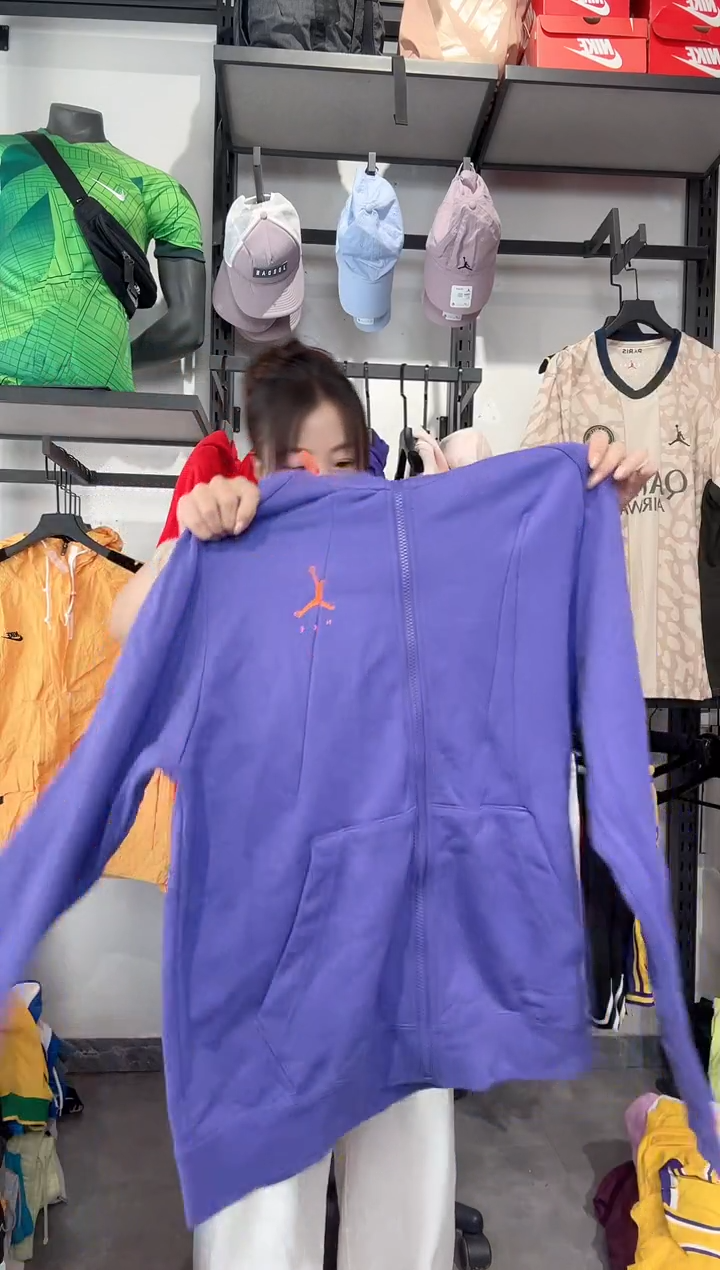 1467   编码 瑕疵款直播间过款为准 尺码M