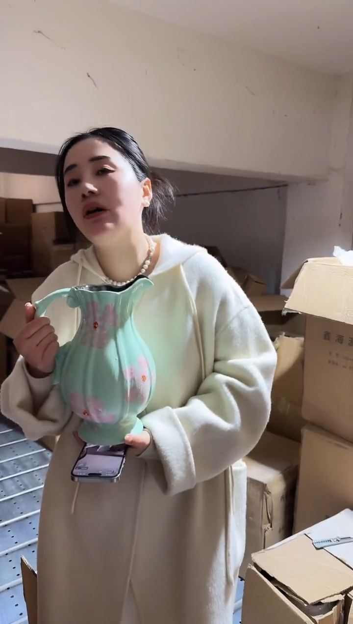 私花主义花瓶-tgfg454;