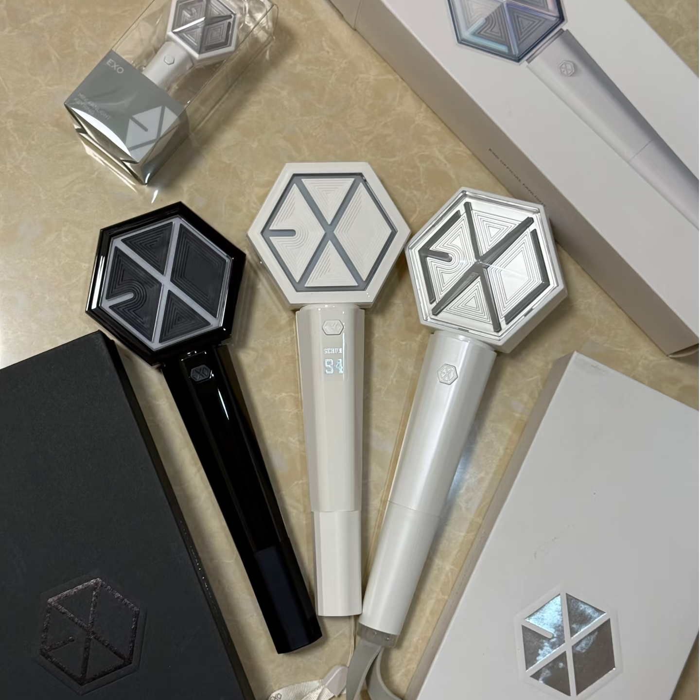 第三代爱丽棒EXO