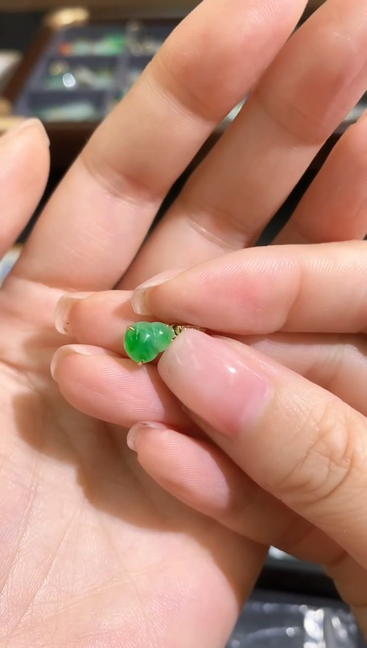 【闪购商品】翡翠颈饰18K金镶嵌0250223187