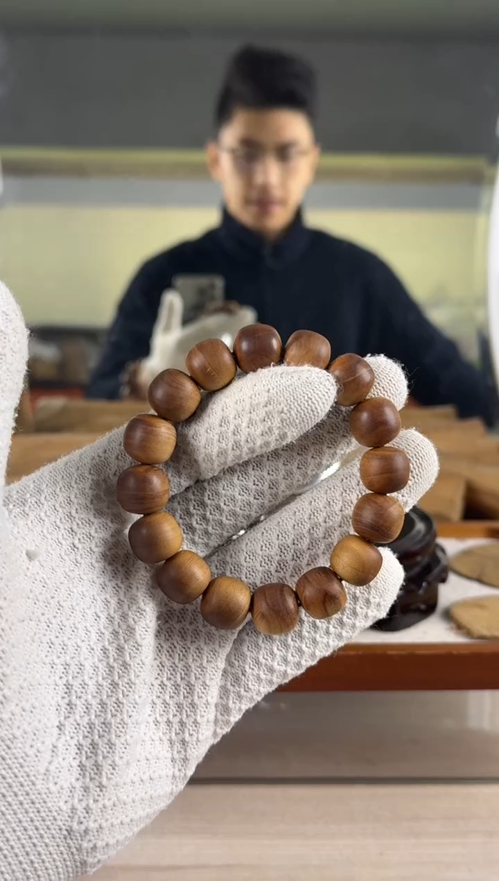 【闪购商品】檀香木其他微瑕极系列塞勒姆官仓1314横黑焦糖果甜