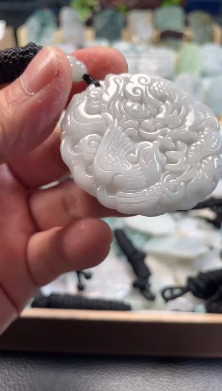 颈饰未镶嵌翡翠11/23/025