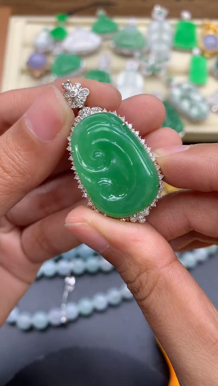 【闪购商品】翡翠颈饰18K金镶嵌429-中国好珍宝