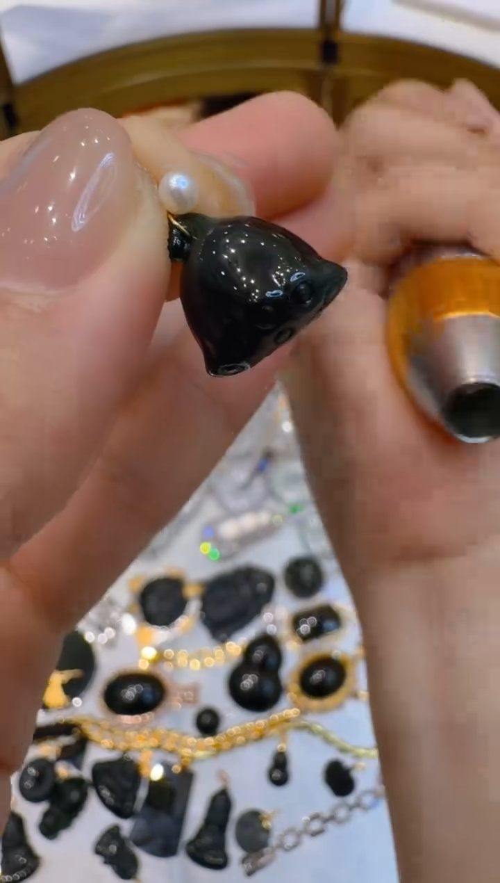 吊坠(不含链)18K金镶嵌翡翠多样性团购发一件